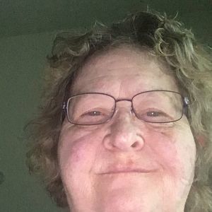 Meet your Posher, Flora